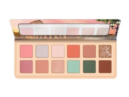 Benvenuti A Roma Eyeshadow Palette Supply