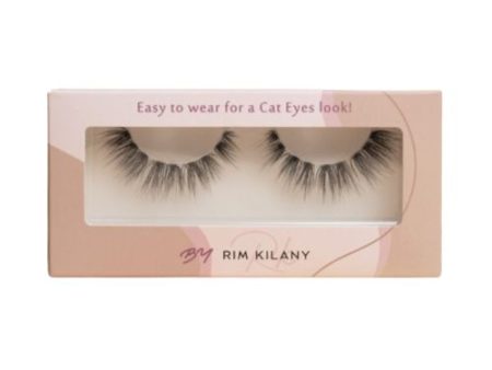 Cat Eye look Lashes Fashion